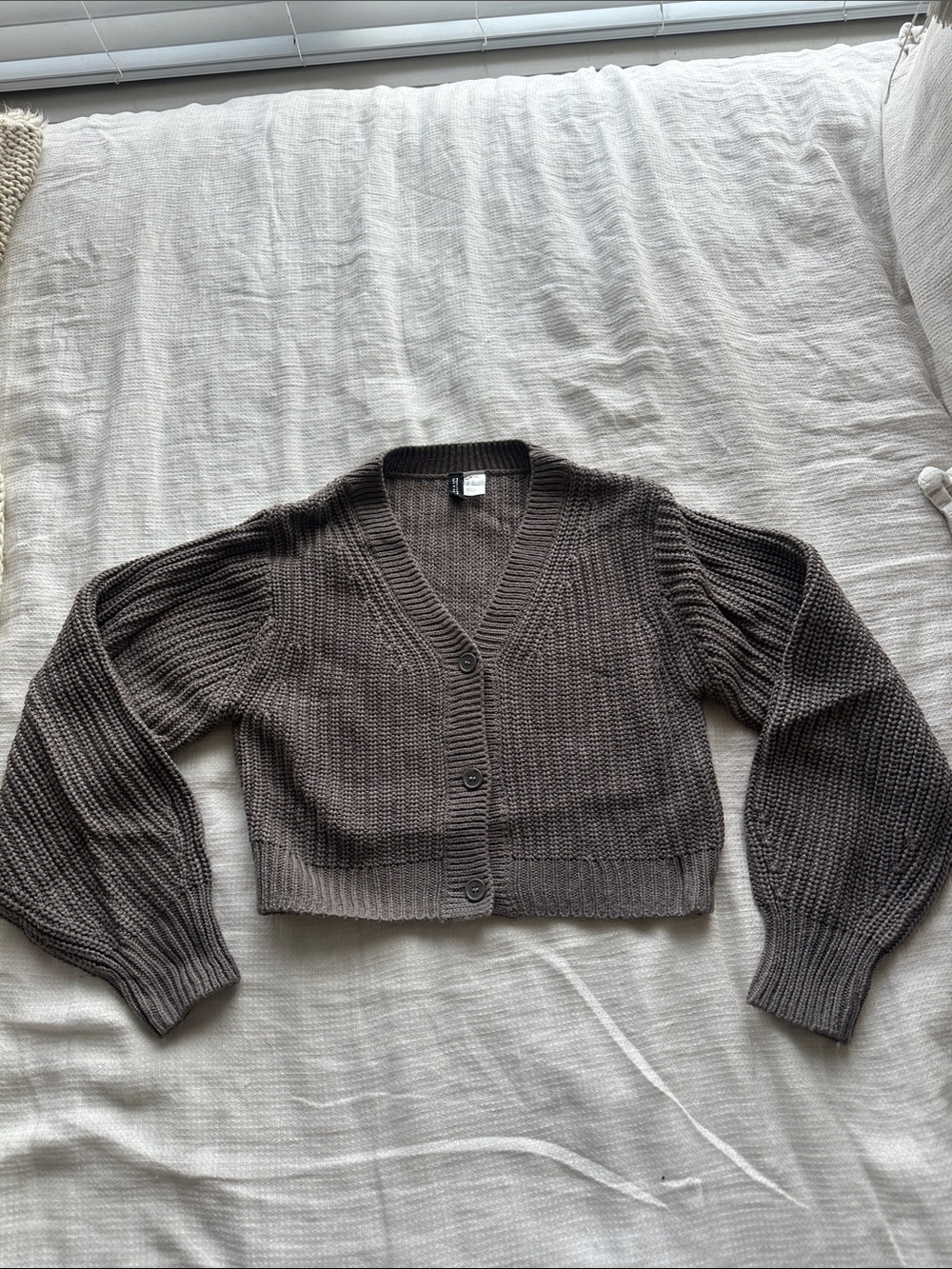 H&M Cropped V-Neck Button-Front Cardigan Sweater in Dark Taupe
